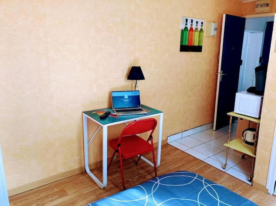 Studio 6 Avec Wifi Limoges Exterior photo